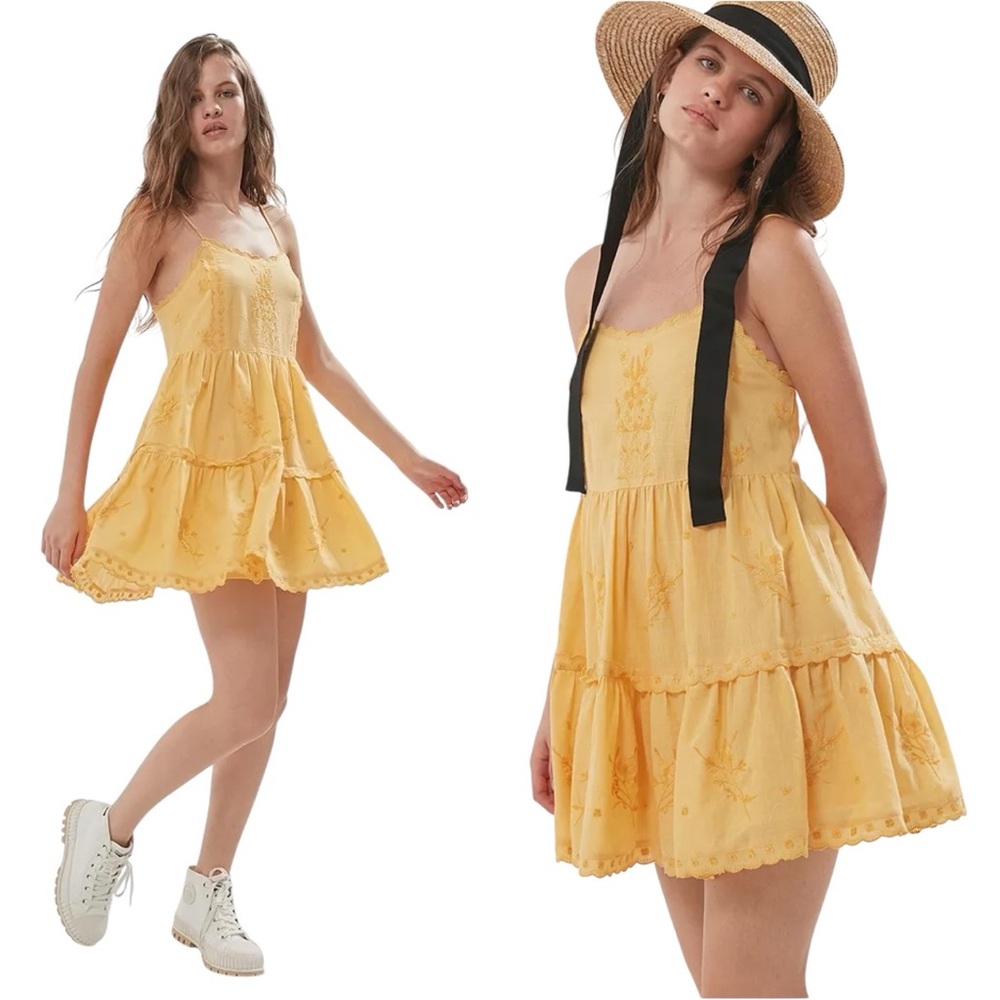 Urban Outfitters Hanna Embroidered Mini Dress Yellow Babydoll Sundress Women’s M
